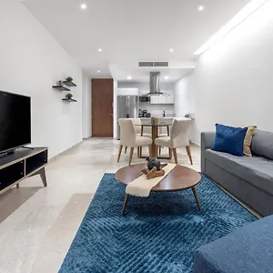 https://trendy-1-bedroom-apartment-in-cruz-con-mar-brand-new-building.quintano-roohotels.com